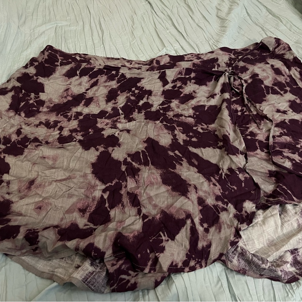 NWT Torrid tie dye SKORT size 6
